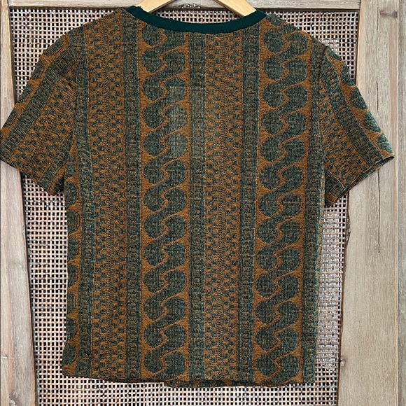 NWT Zara Green and Brown Patterned Short Sleeve Tee - Picture 3 of 7
